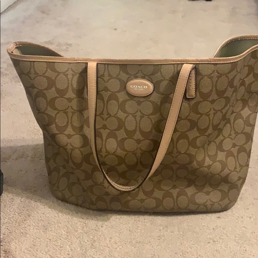 Coach tote
